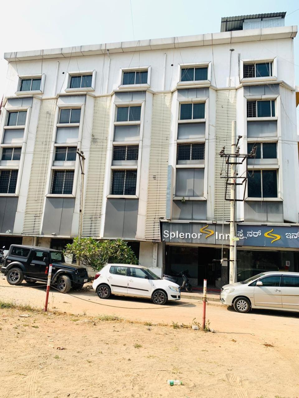 Western Silicon Hotel Kammasandra Exterior foto
